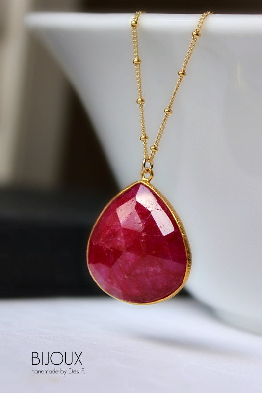 Ruby Gold Necklace - Bezel Set Pendant - 14K Goldfilled Beaded Chain
