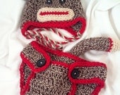 Newborn/0-3 month sized set: sock monkey hat and matching diaper cover with tail