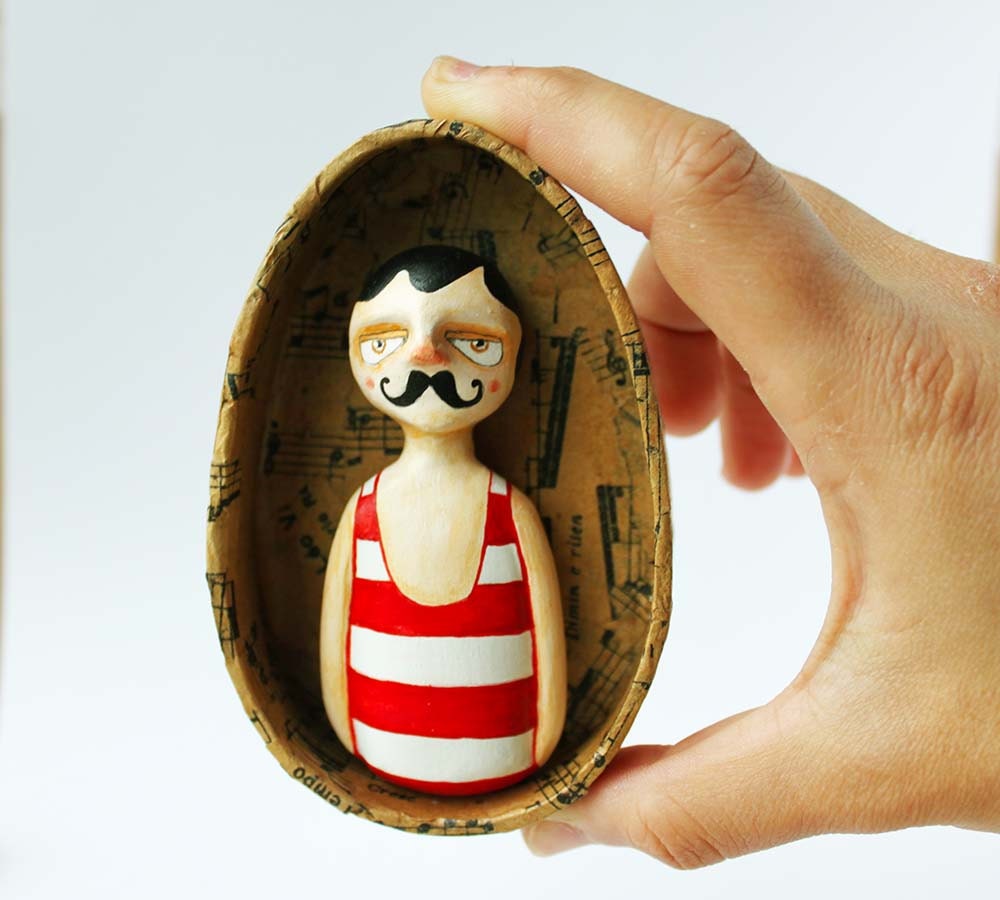 Moustache man art wall sculpture - Paper clay figurine - Old fashioned 3D portrait - Henri the French bather