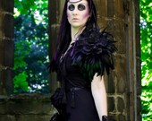 Shoulder corsage Feather flower epaulet with black feathers and huge flower brooch shoulder pad accessory f