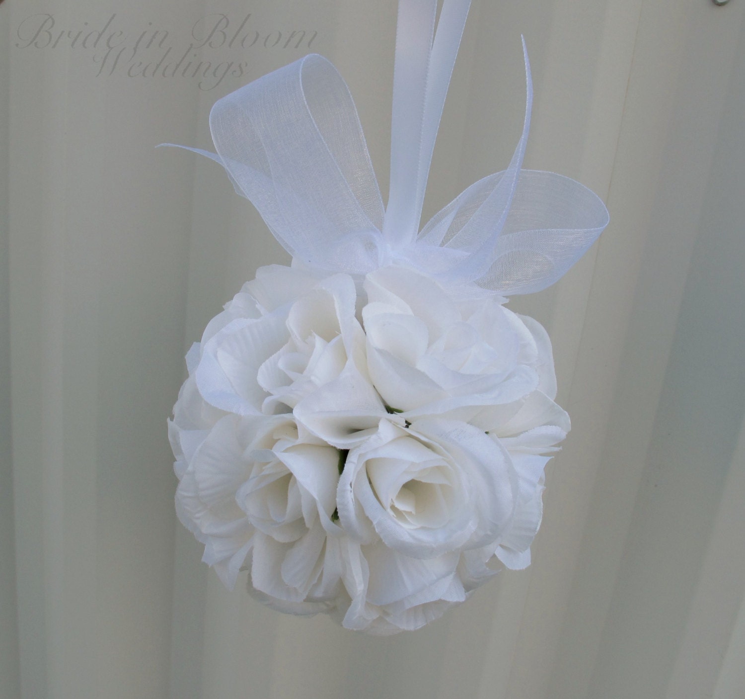 Wedding flower balls pomander White flower girl kissing ball Wedding decorations Ceremony Aisle pew markers