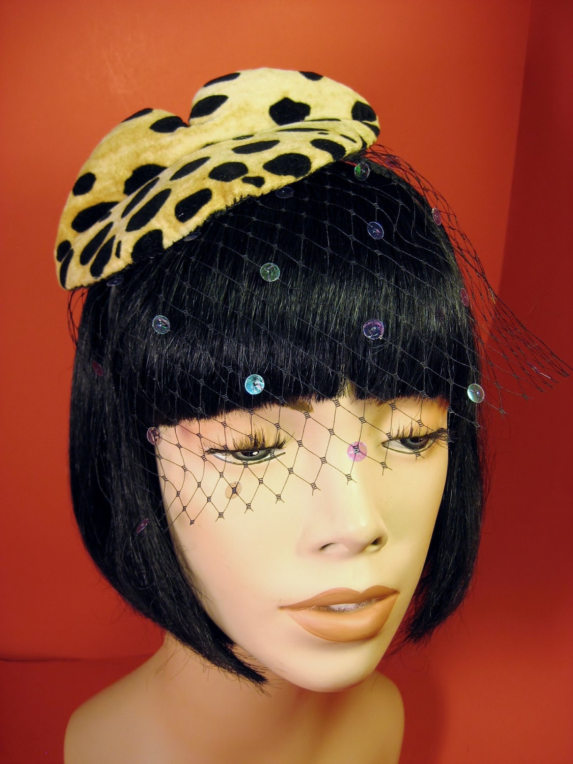 KISS ME FASCINATOR - Leopard Velour