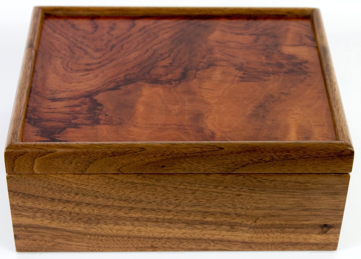 Black Walnut and African Bubinga Large Keepsake Box