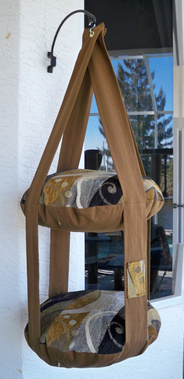 Abstract Print & Brown Double Hanging Cat Bed, Kitty Cloud