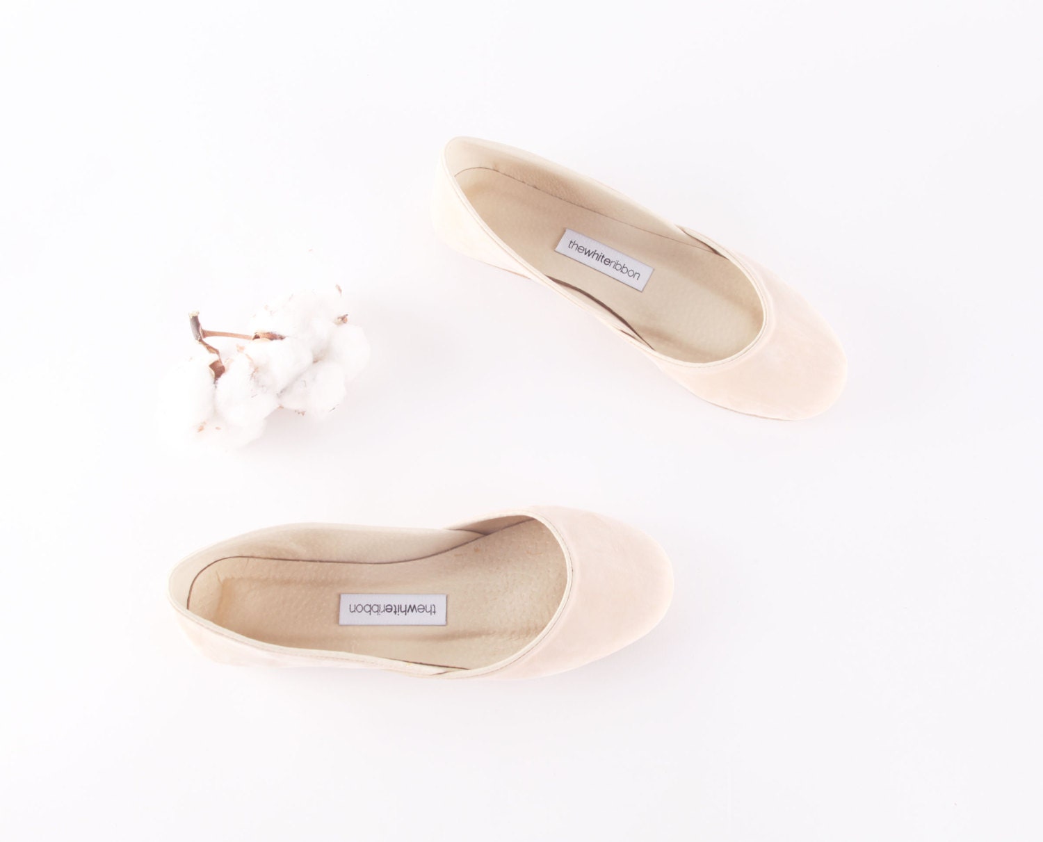 up-cycled nubuck ballet flats. light beige. s5.5