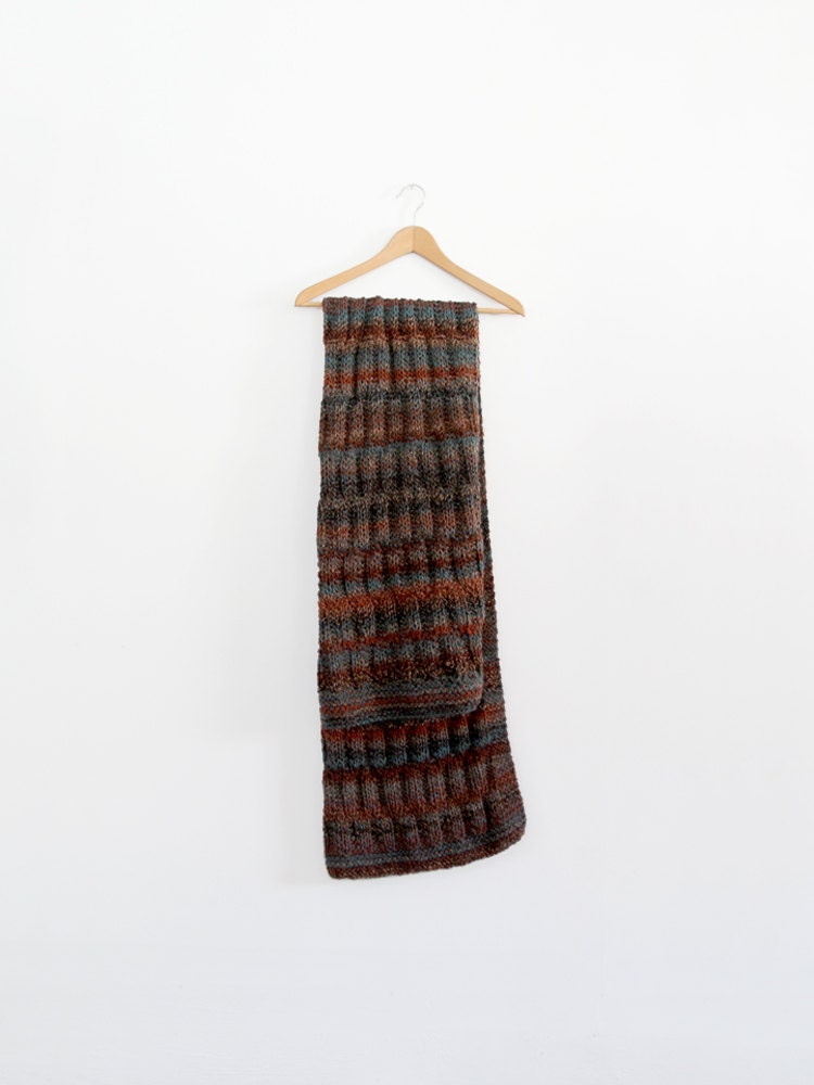 vintage 70s shawl / knit blanket wrap