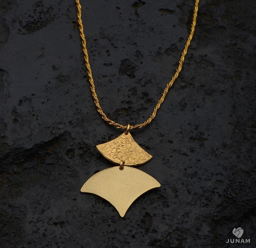 Gold Fan Necklace, 18k gold plated - double fan pendant, geometric, vintage look, unique necklace, oriental look, handmade, textured gold