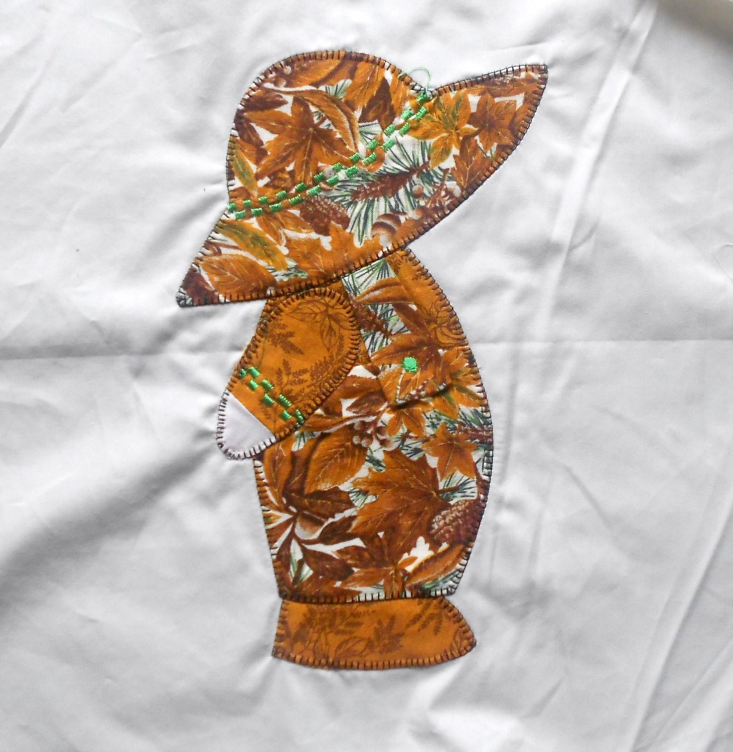 Beautiful Applique & Embroidered SUSPENDER OVERALLS SAM Sunbonnet Sue 12" Quilt Block Square No. 9