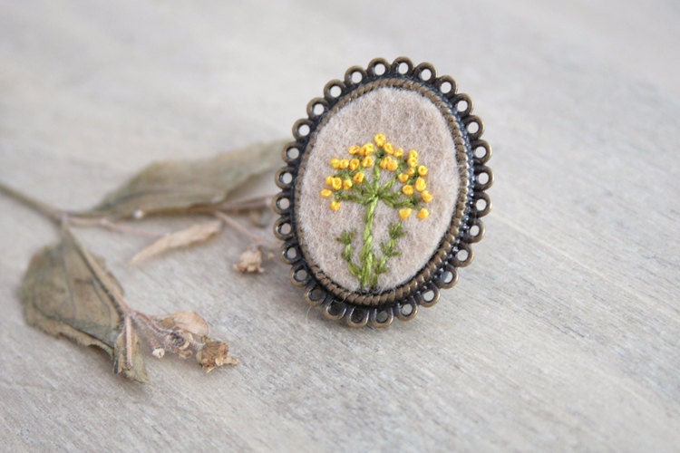 Hand Embroidered Flower Brooch - Fantasy Border - Antique Bronze - Dill Inspired Flowers