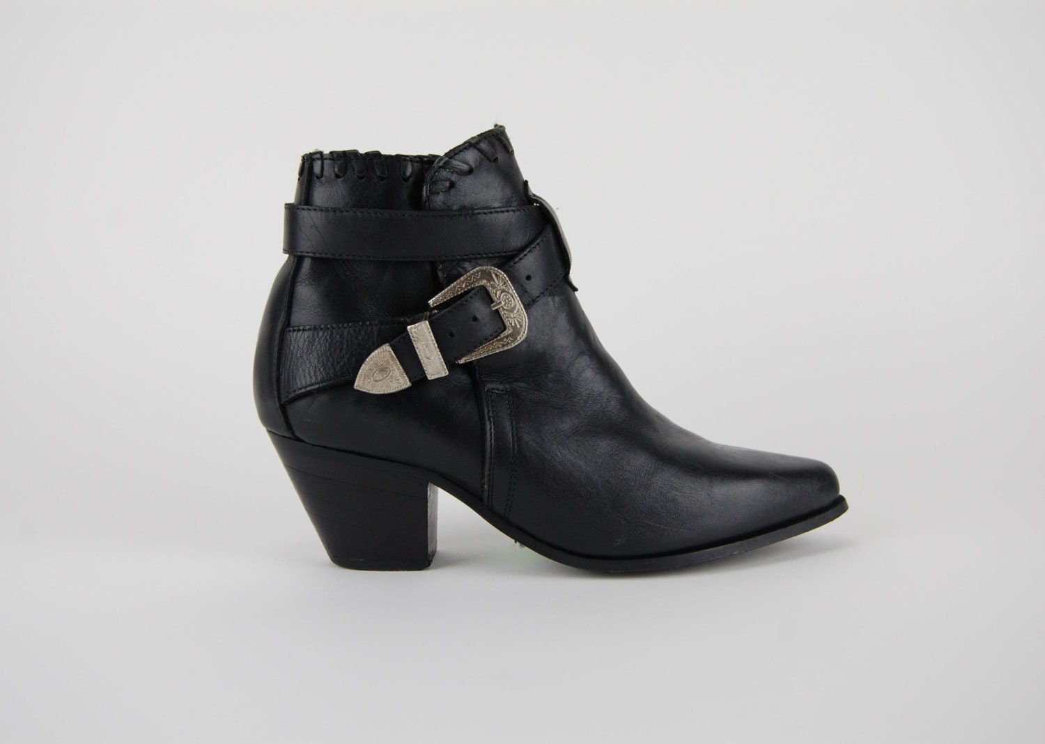 Vintage Black Western Riding Leather Ankle Boots / Size US 5.5 EU 35.5