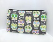 Skulls iPhone Pouch iPod Case Padded Smartphone Pouch Zipper Purse