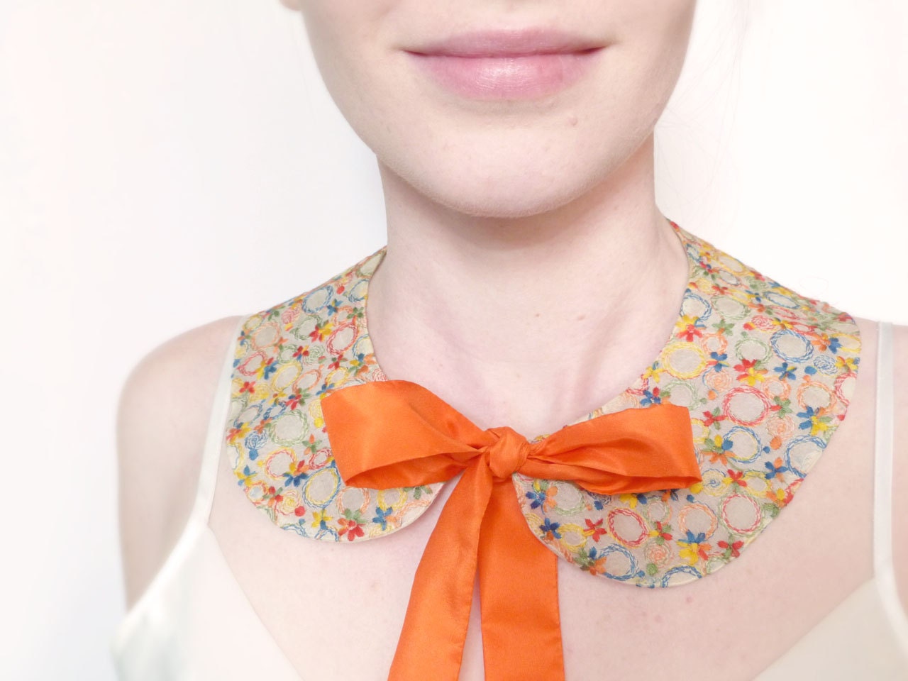 French vintage col claudine orange and multicolor embroidery OOAK by Jye, Hand-made in France