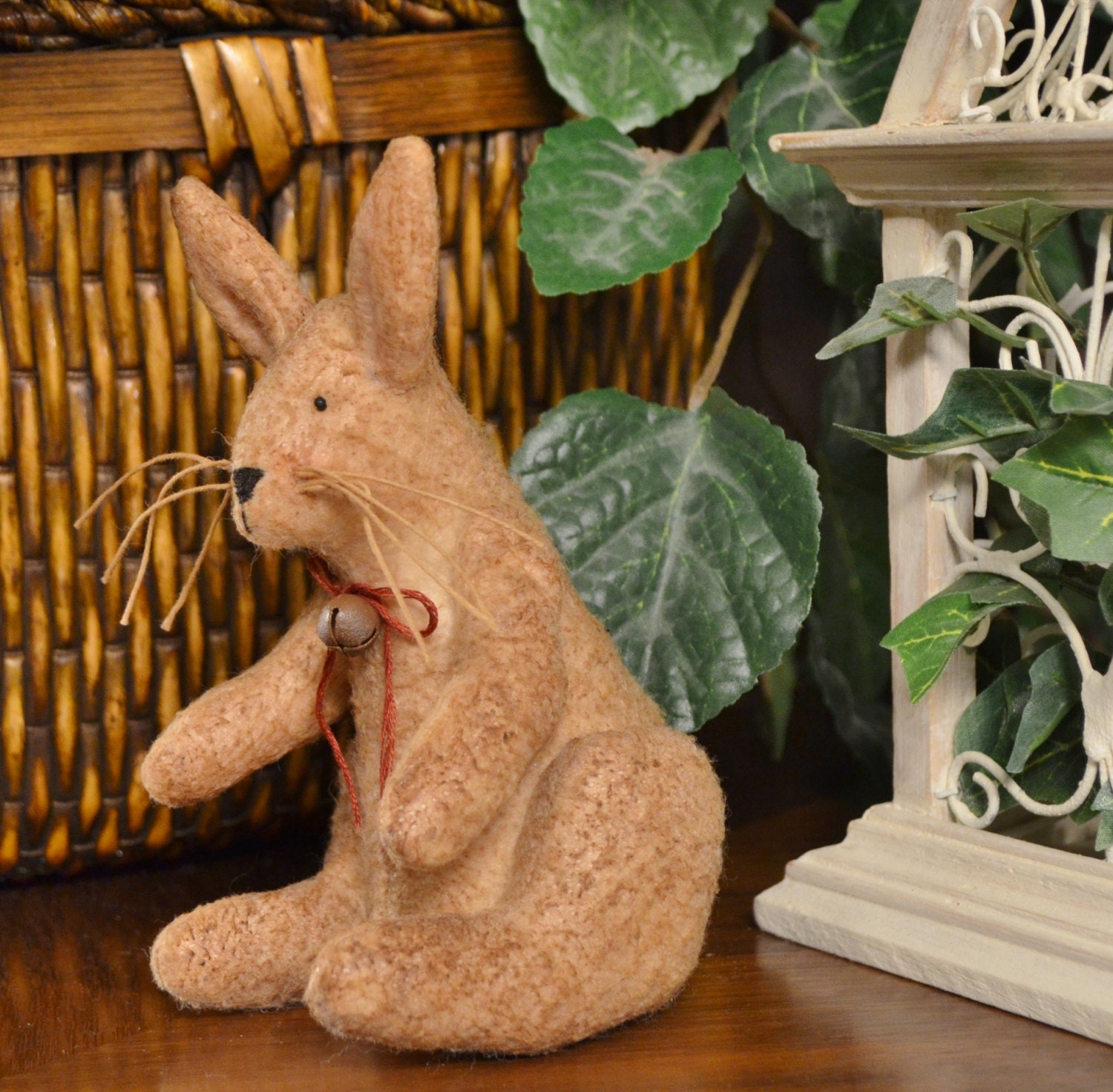 Small Prim Bunny, Stuffed Bunny, Prim Rabbit, Home Decor,Spring Decor, Grasshopper Bunny