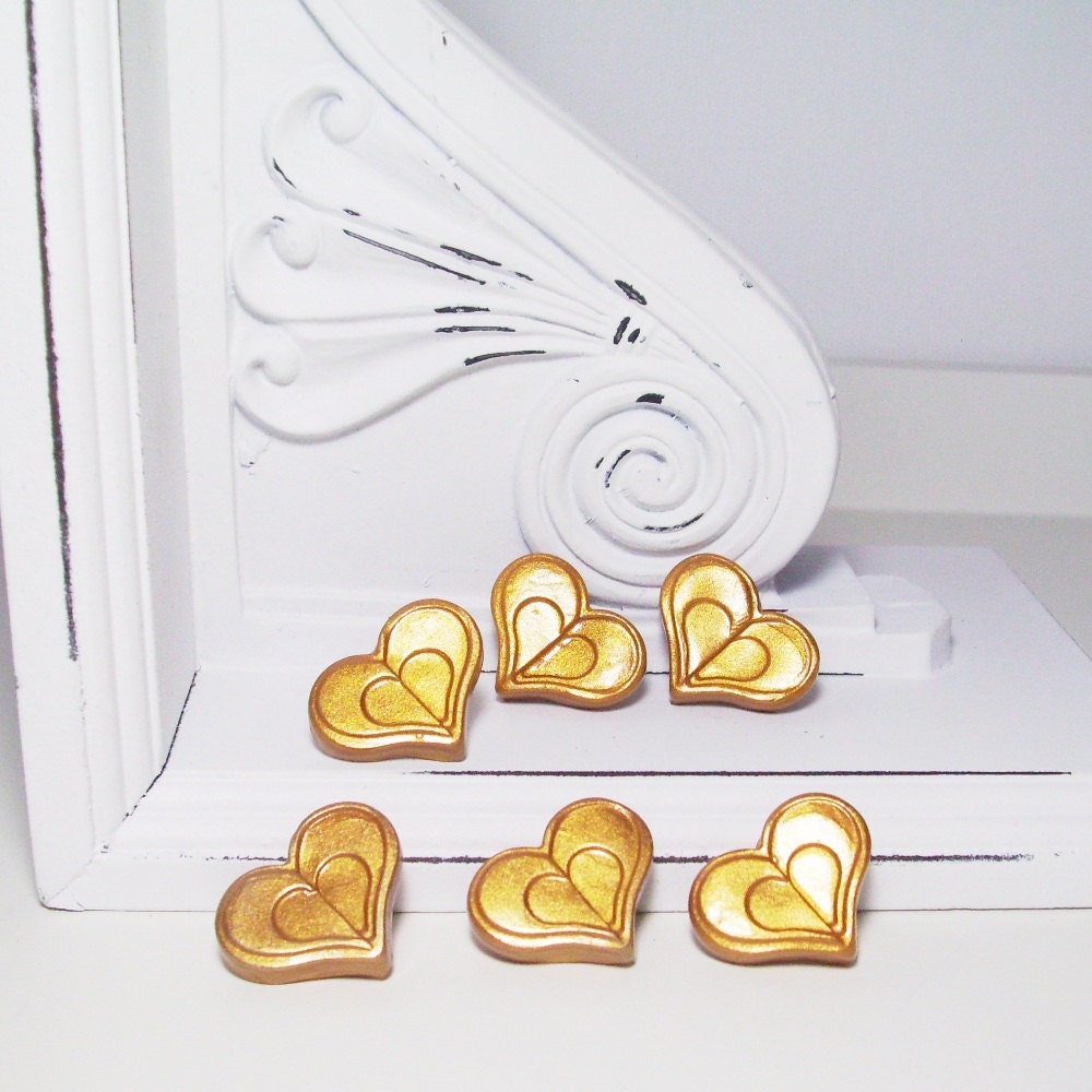 Heart Push Pins in Gold - Desk Accessories Thumbtacks