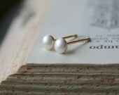 Tiny Pearl Studs - 1.5mm-4.5mm, Seven Sizes: White