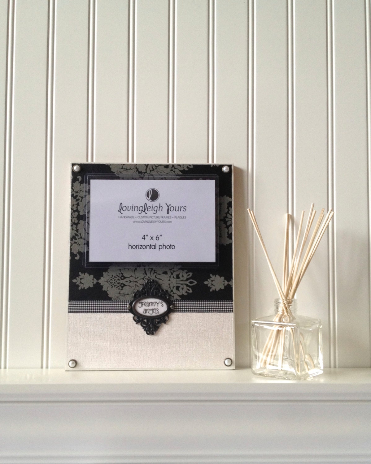 Grandma Frame with Customized Nameplate - 8x10 Base with 4x6 Vertical Photo - Wall or Tabletop Decor - Made To Order