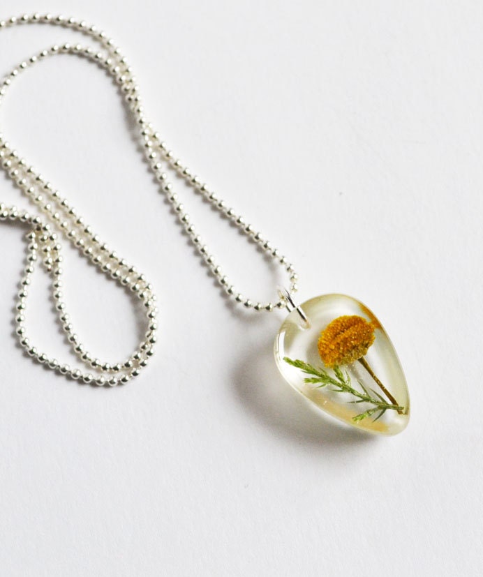 Pressed Flower Resin Jewelry, Real Flower in Resin Necklace, Yellow Wild Flower Tear Shaped Pendant, Canadian Jewelry