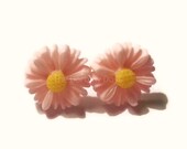 flower earrings handmade pink daisy daisies girl gift floral etsy uk the dorothy days pastel