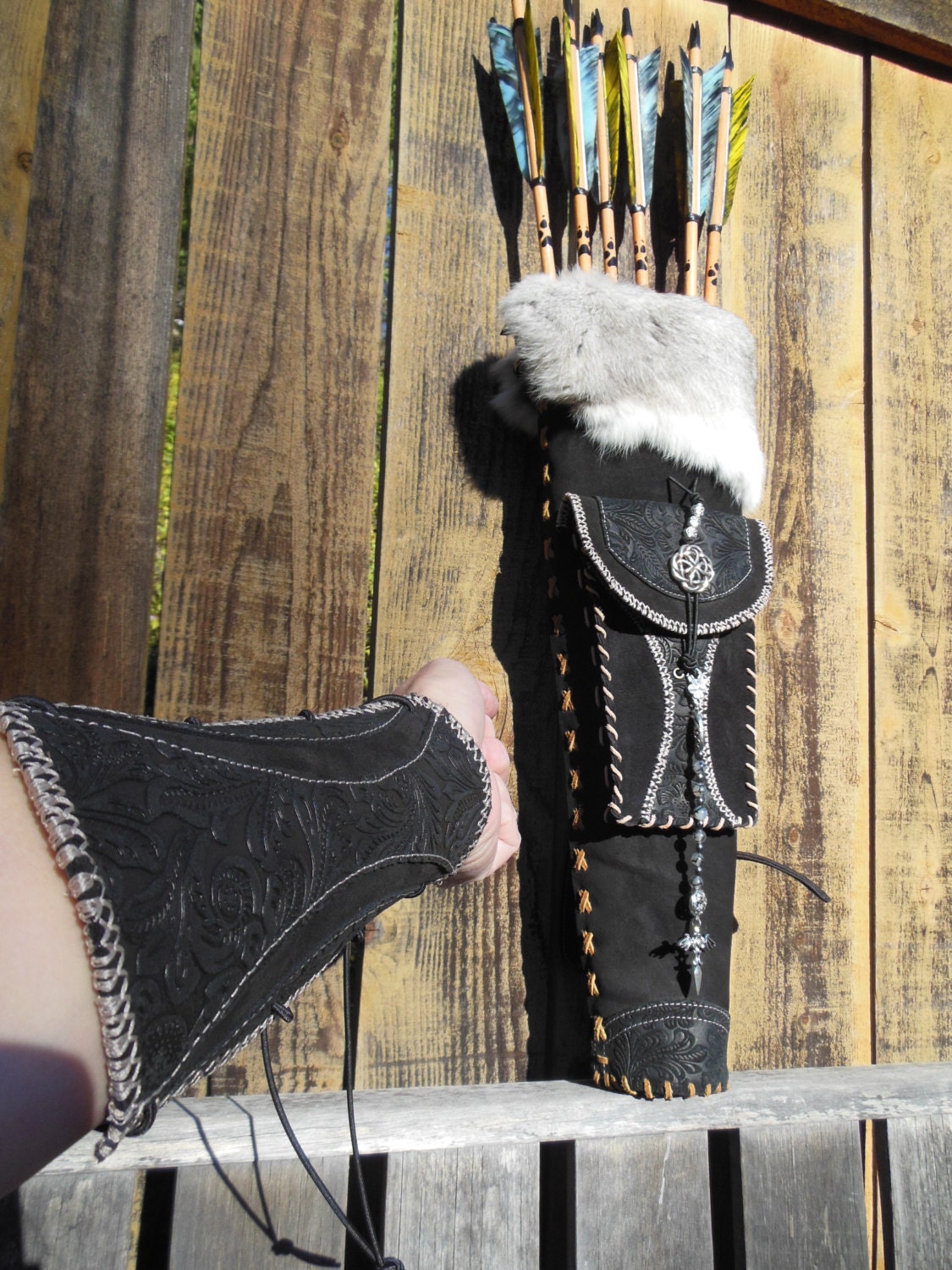 BuildAQuiver Back Quiver and matching Arm Guard by TrishasTreasure