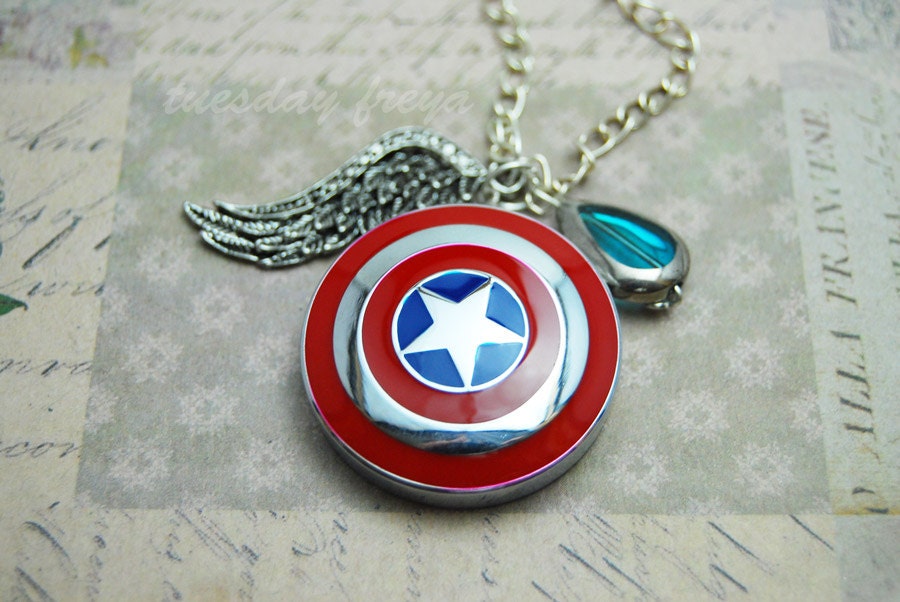 Original Avengers 8gb usb flash drive - unique necklaces
