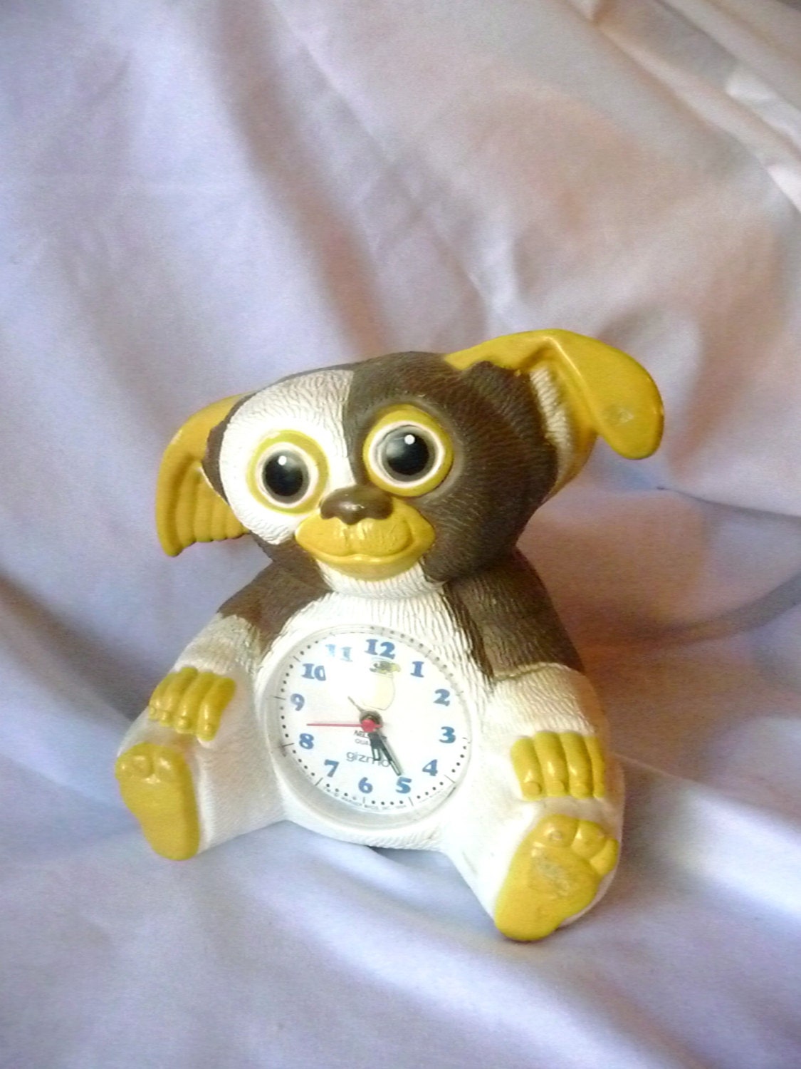 Vintage 1980's Cute Gizmo Figural Alarm Clock by TheVintageCurve