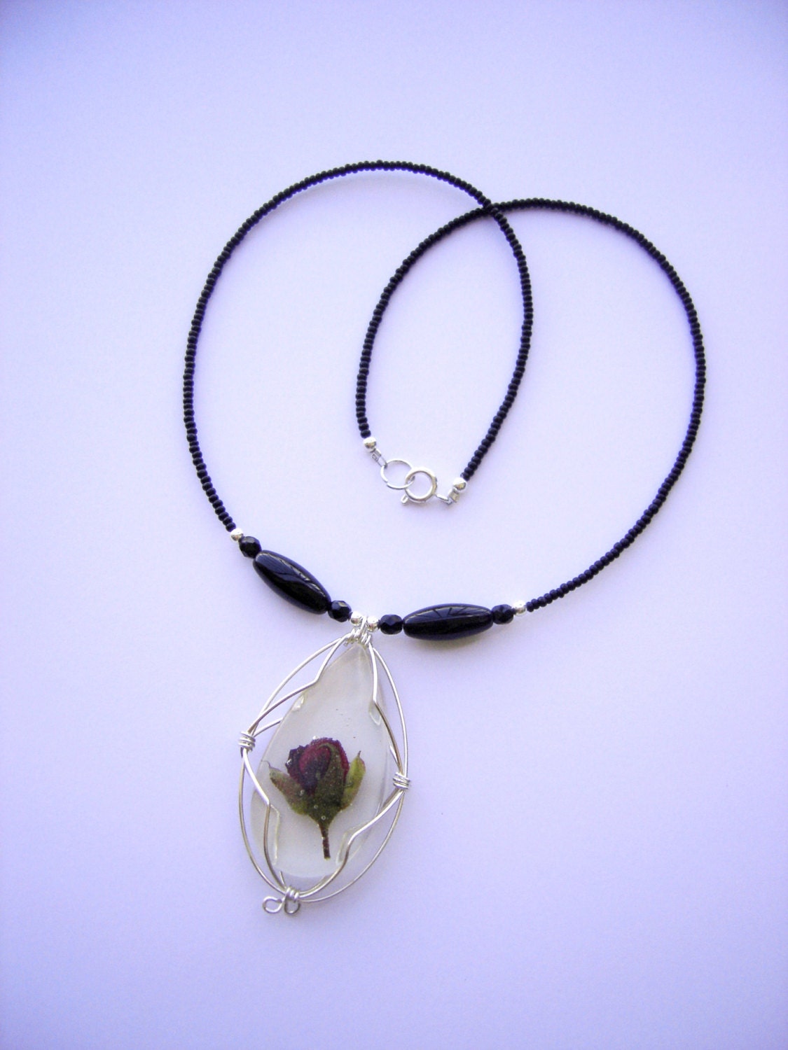 Red rose necklace, pressed flower jewelry. Natural rose necklace, Necklace with a drop resine pendant.. Natural red rose pendant.