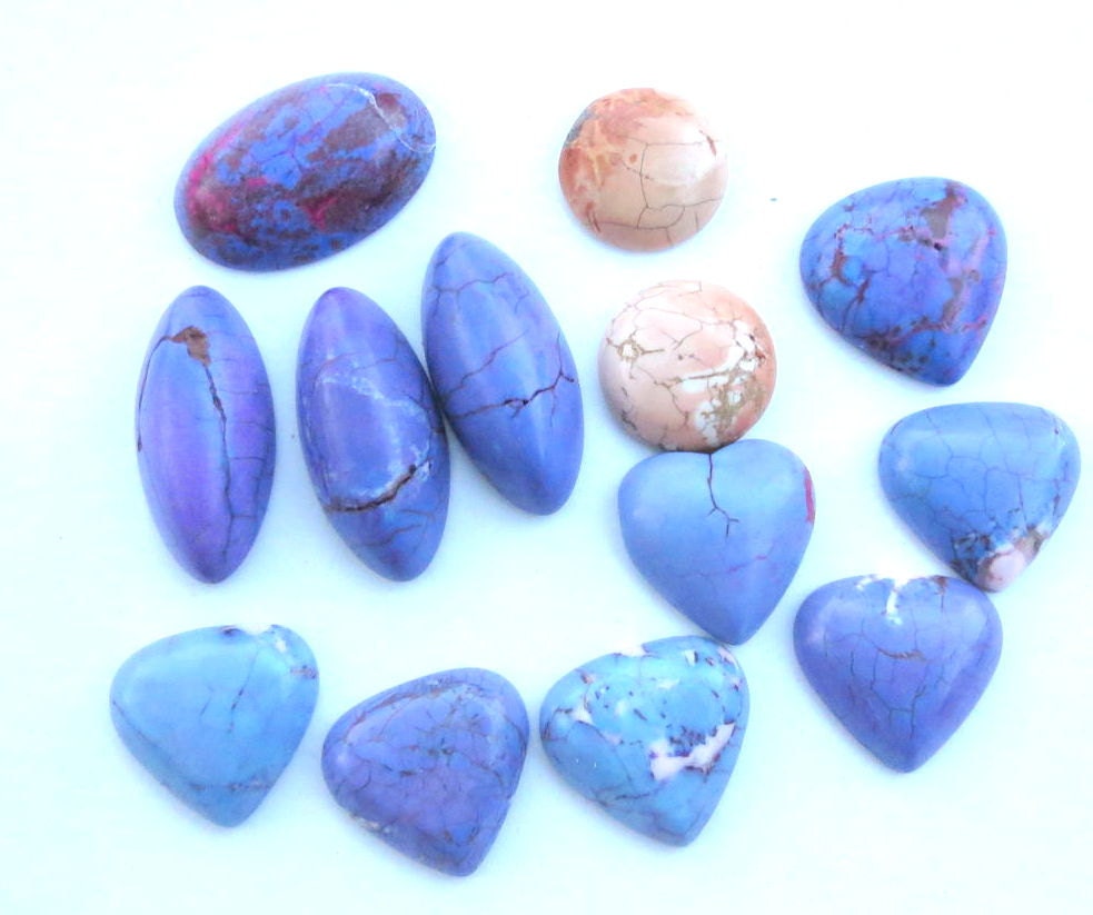 Dyed and Natural Magnesite Cab Destash