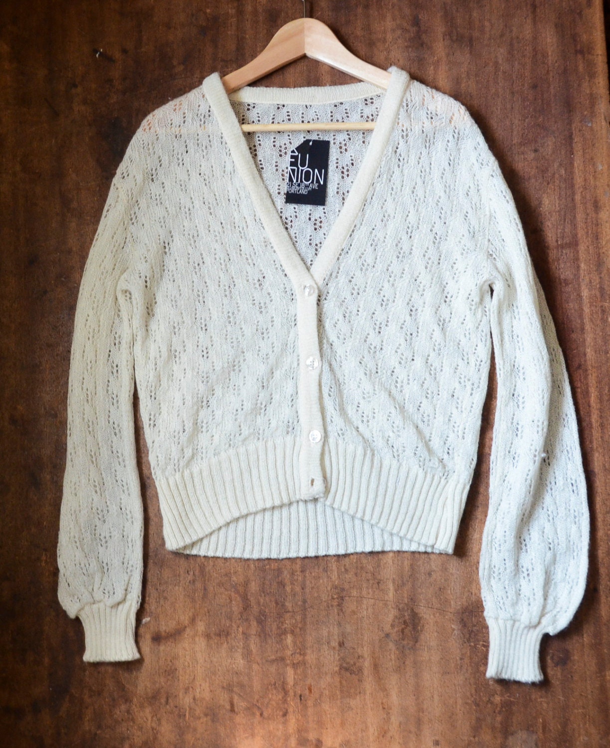 90's Cream Knit Sweater / Medium