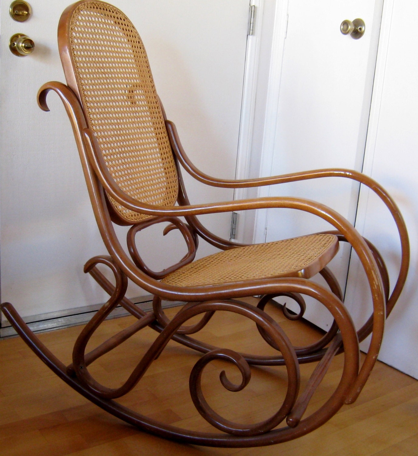 bentwood rocker full size cane seat by robinstreasurechest