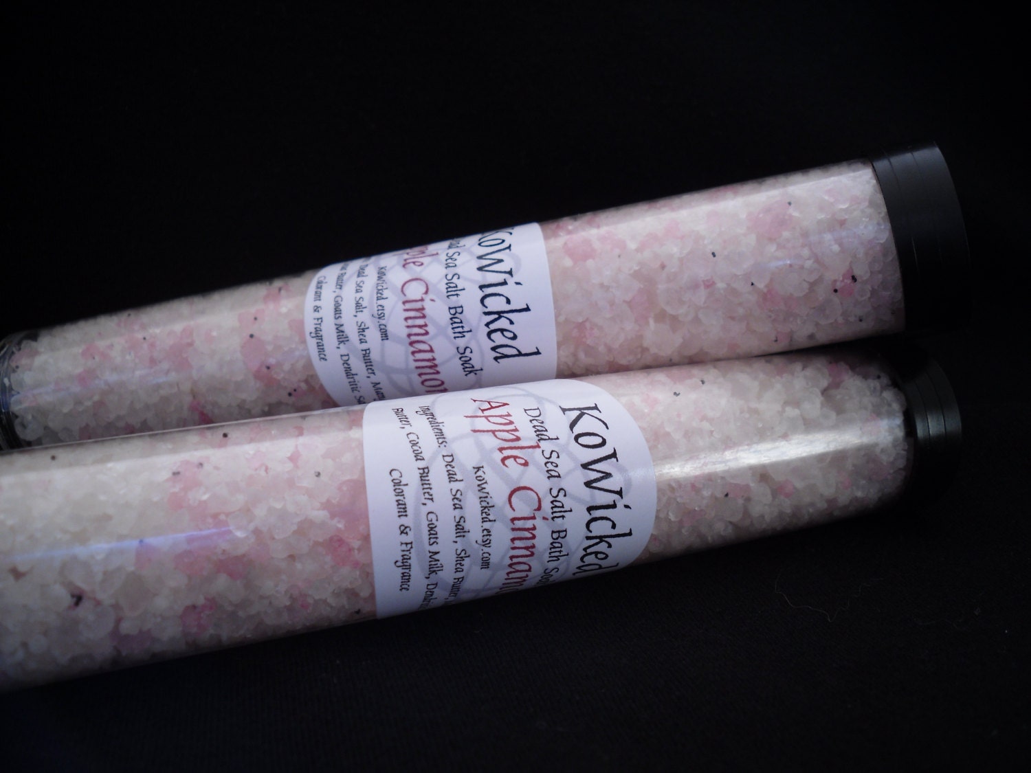 Apple Cinnamon Dead Sea Salt, Cocoa Butter, Mango Butter, Shea Butter, Oils & Goats Milk Bath Soak