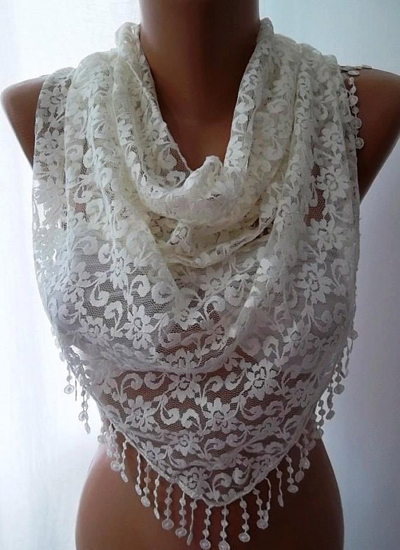 Lace scarf... It made with good quality Lace