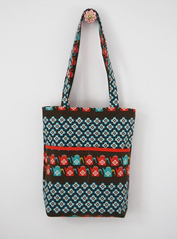 Retro tote bag with teapots and flowers: aqua, red, brown