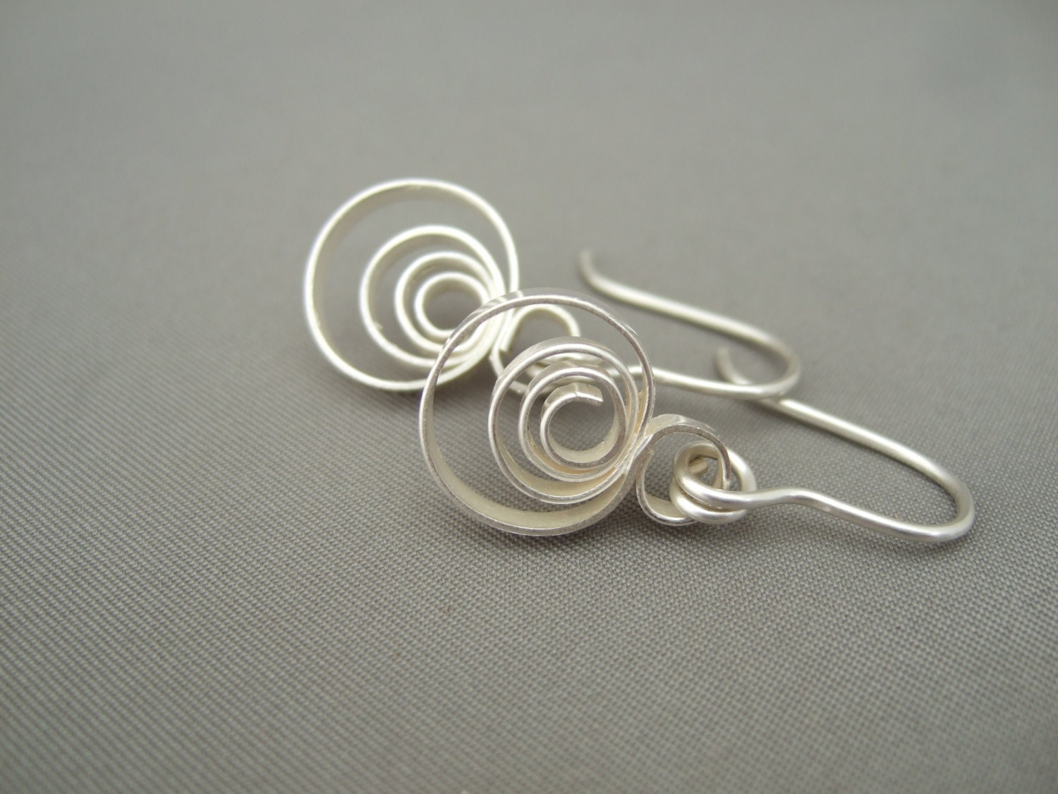 Sterling Silver Spiral Circle Earrings