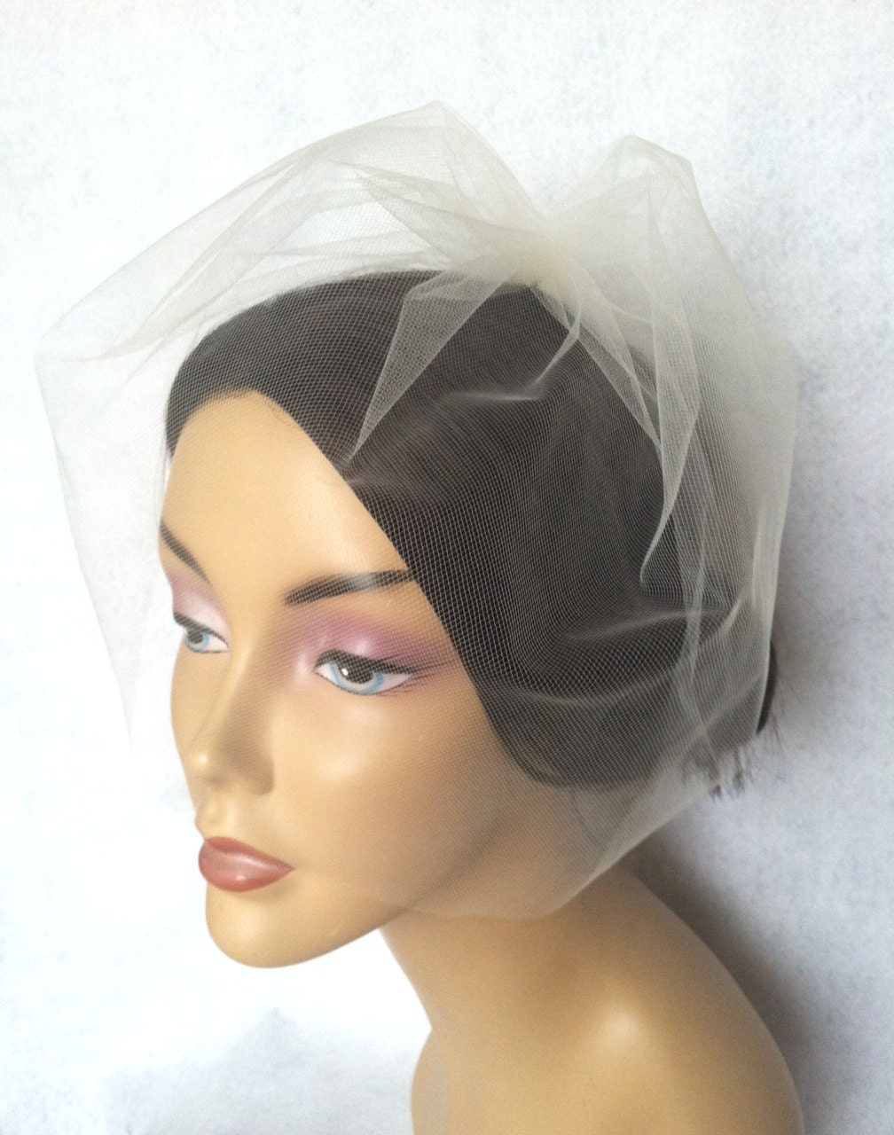 WEDDING VEIL Tulle Silk 100% Bridal Veil Ivory Birdcage Vintage Inspired Blusher Veil