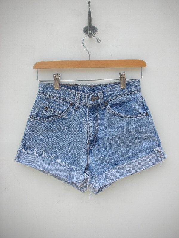 26 Waist Vintage Levi 5 Pocket Cut Off Shorts.. XS.....exposed pockets...destroyed, frayed..by Shop Paris