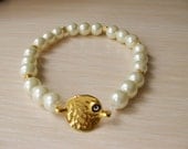 Pearl  handmade with 22K gold plated  hammered coin evil eye bracelet