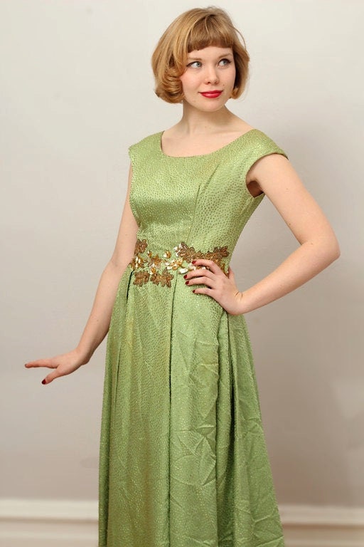 1950s vintage green evening gown / modern US size 6