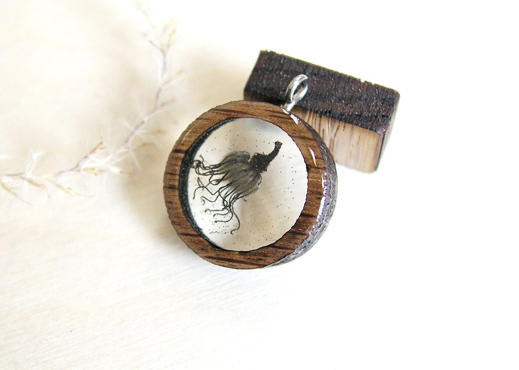 Resin and Wood Necklace Jewelry Pendant with Encased "Jellyfish" Seed Pod