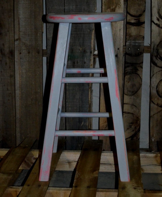 Nellie Stool