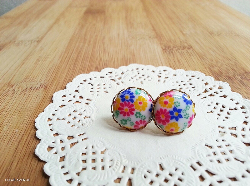 floral spring garden flowery candy round ear post
