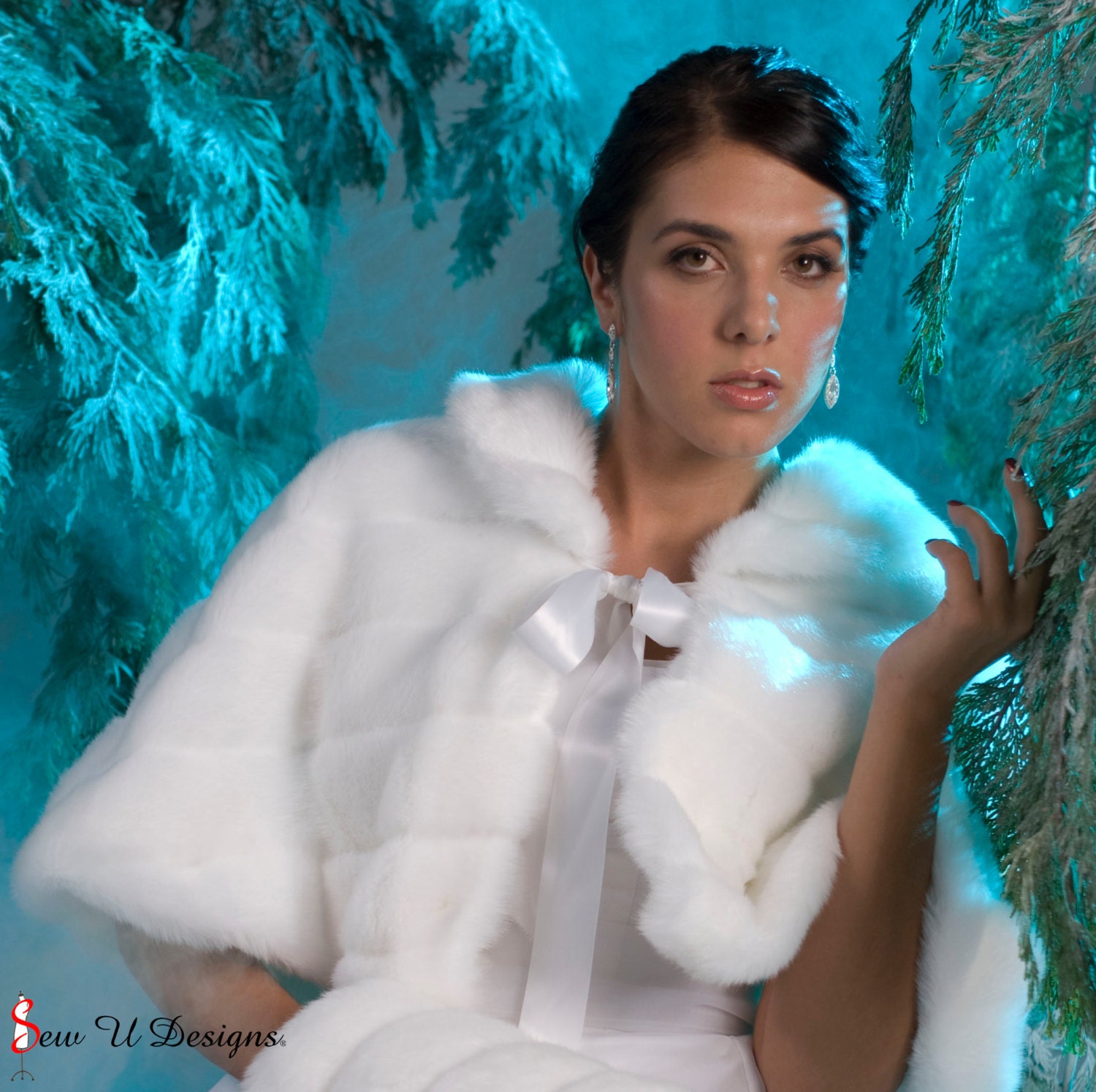 Faux Fur Capelet Bride's winter wedding Cape cloak Available White, Ivory, Cream or Black Grooved Faux Fur