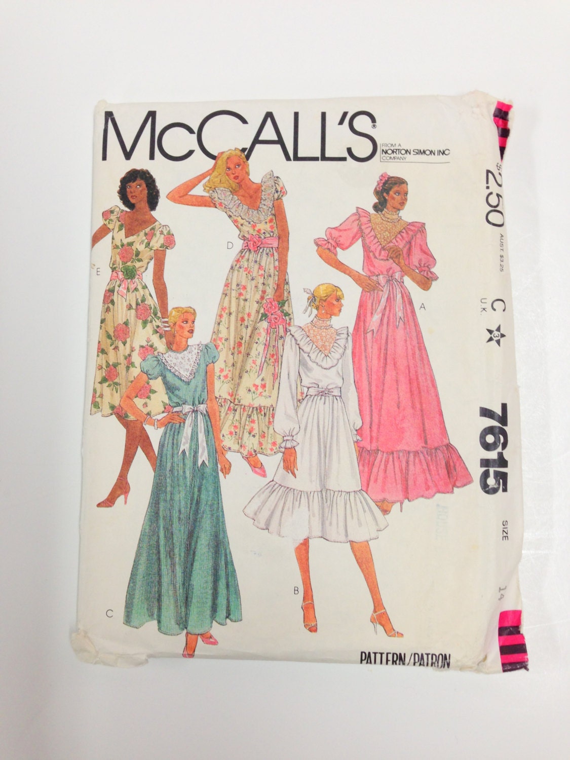 Sewing Pattern, McCalls Pattern, Womens 1981 Pattern, Size 14 Dress Pattern, Sewing Notions