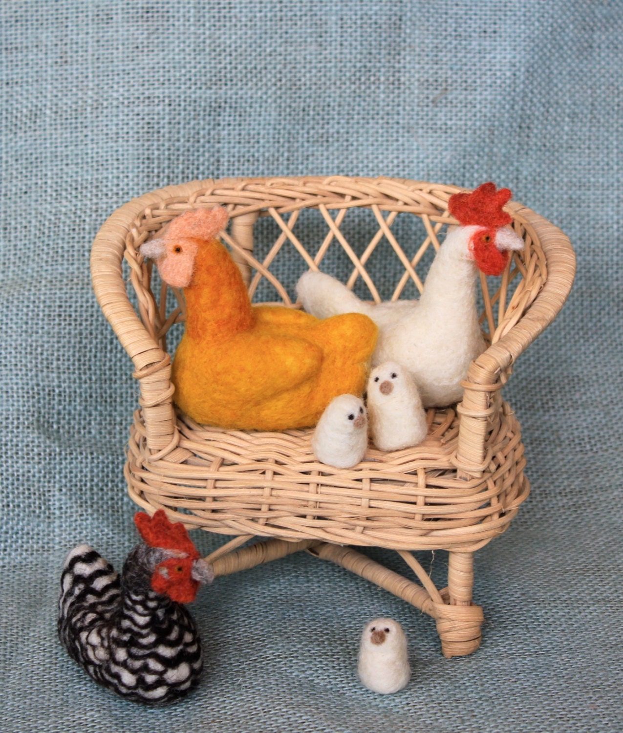 CUSTOM SET: Hen and Chicks - Felted Farm Animals