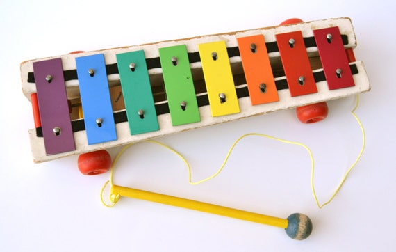 fisher price pull a tune 870