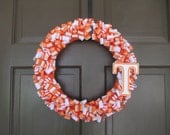 UT Ribbon Wreath (University of Tennessee/VOLUNTEERS) - Collegiate Wall Decor