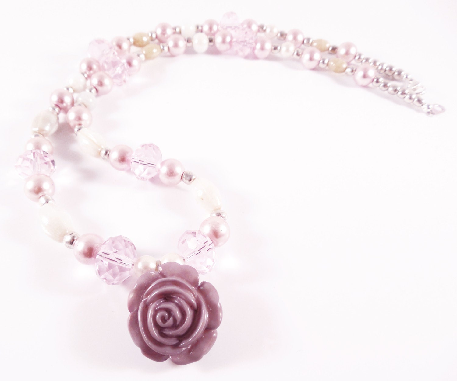 Sweet purple rose vintage handmade beaded pendant necklace with pink pearls and matching earrings, beadwork