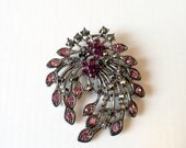 Vintage Brooch // Vintage Womens Brooch // Vintage Brooch Pin // Purple Crystal Brooch // Purple Crystal Silver Tone Brooch