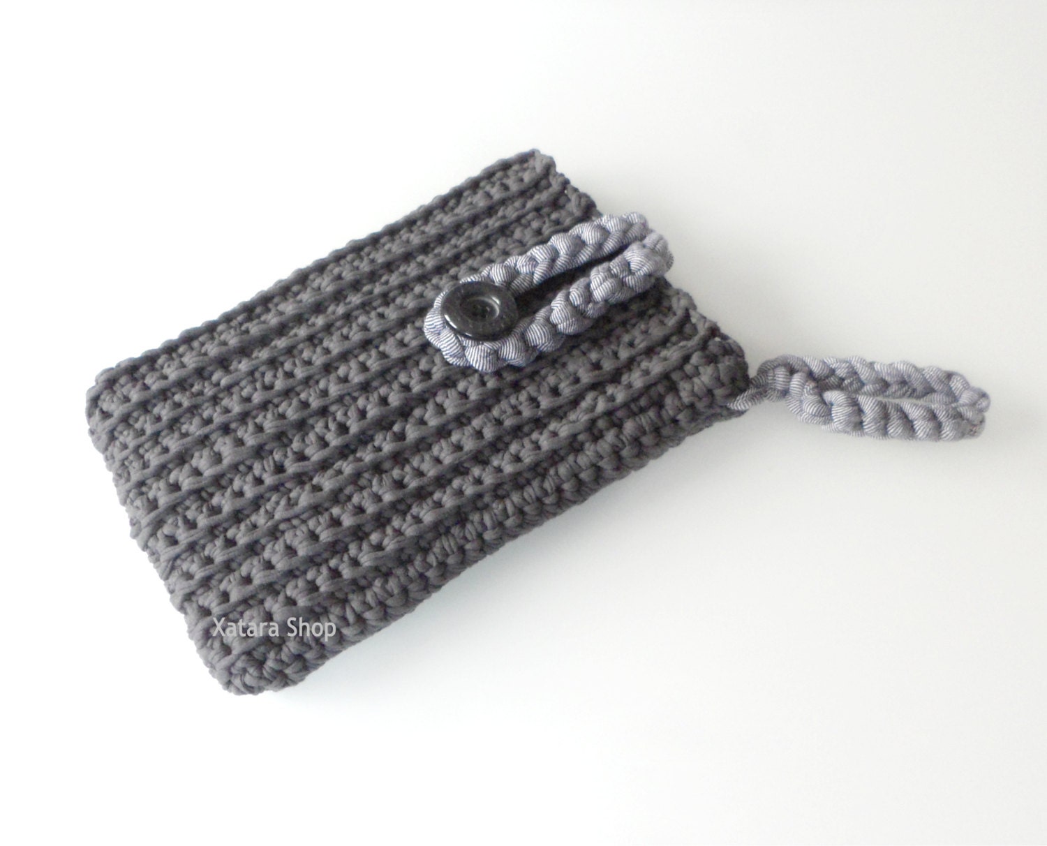 Crocheted sleeve for iPad mini with wristlet in anthracite. Cover case crochet XXL for mini tablet.