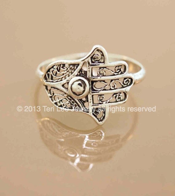 Favorite Filigree Hamsa