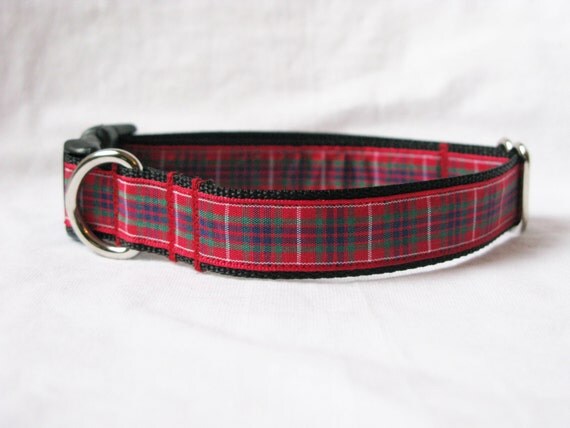 Fraser Tartan Small/Medium Dog Collar by ScamperingScotties